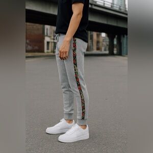 Ed Hardy gray Jogger SweatPants Graphic Side Sz L Stripe Logo Y2K Revival